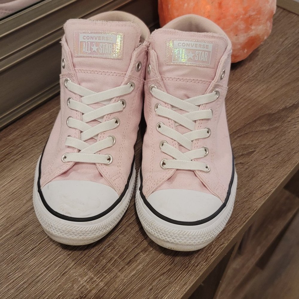 Converse Madison Mid Tops